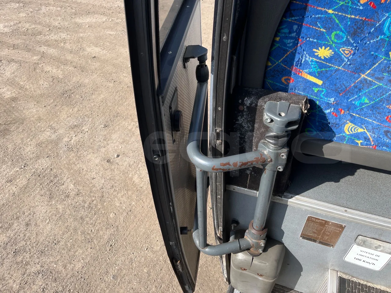 Mercedes-Benz Mago MB 814D/48 - Euro 3 - 100 kW - 8,400 mt - door mechanism photo