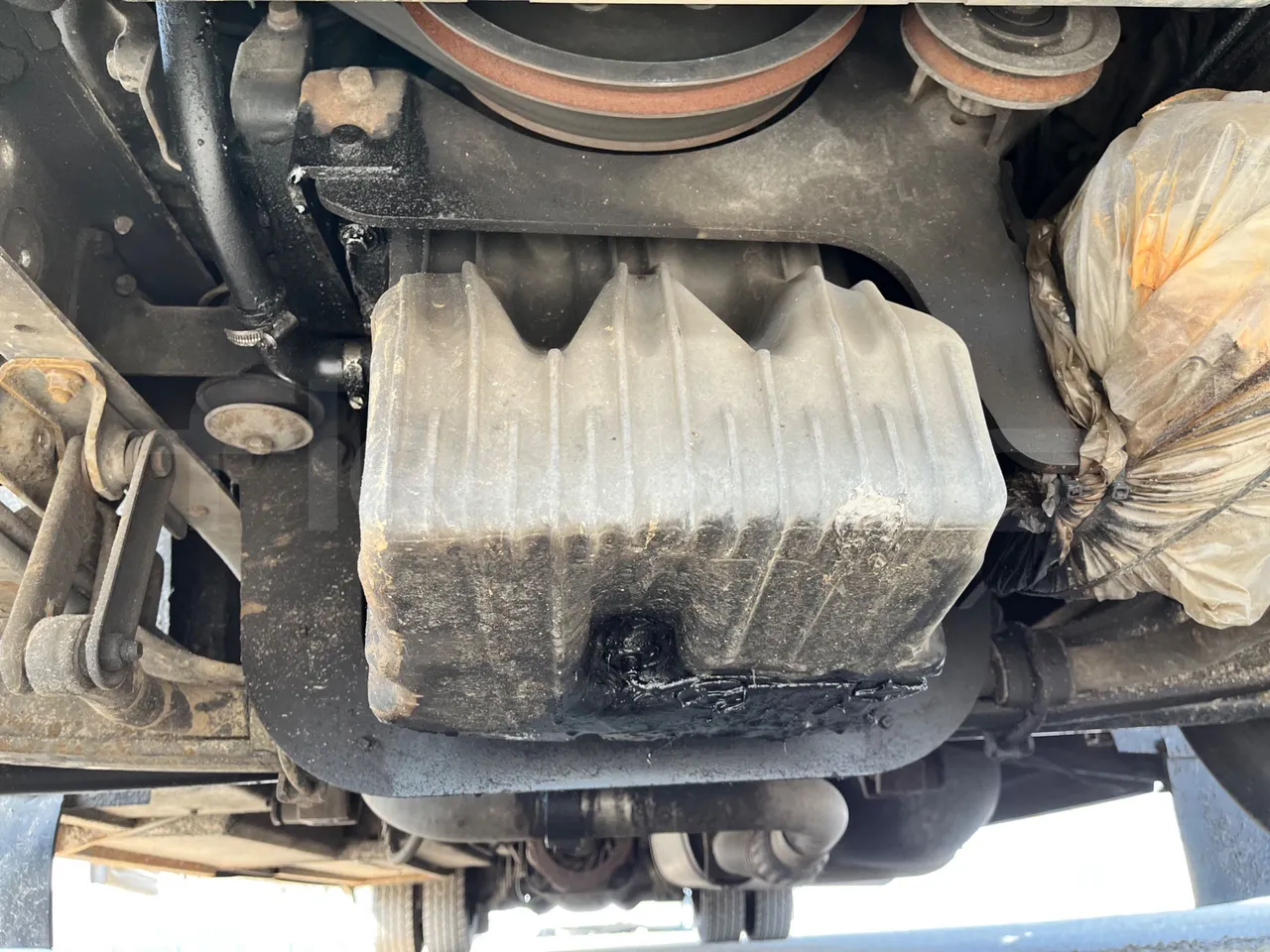 Mercedes-Benz Mago MB 814D/48 - Euro 3 - 100 kW - 8,400 mt - engine without protection