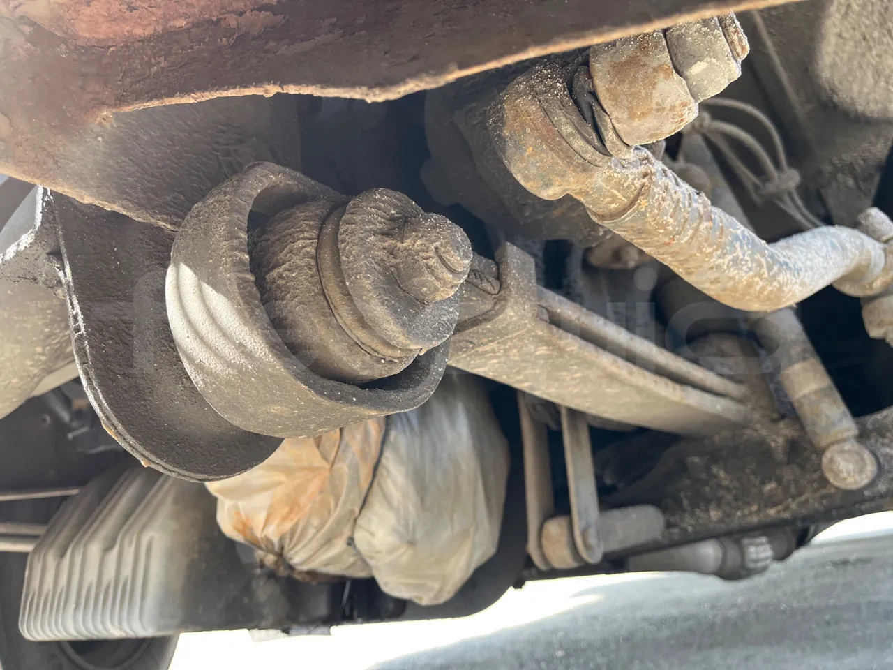 Mercedes-Benz Mago MB 814D/48 - Euro 3 - 100 kW - 8,400 mt - front air springs left