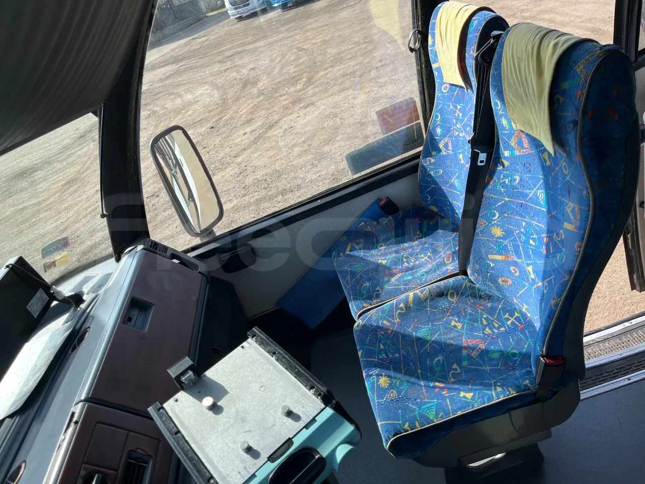 Mercedes-Benz Mago MB 814D/48 - Euro 3 - 100 kW - 8,400 mt - hostess seat photo