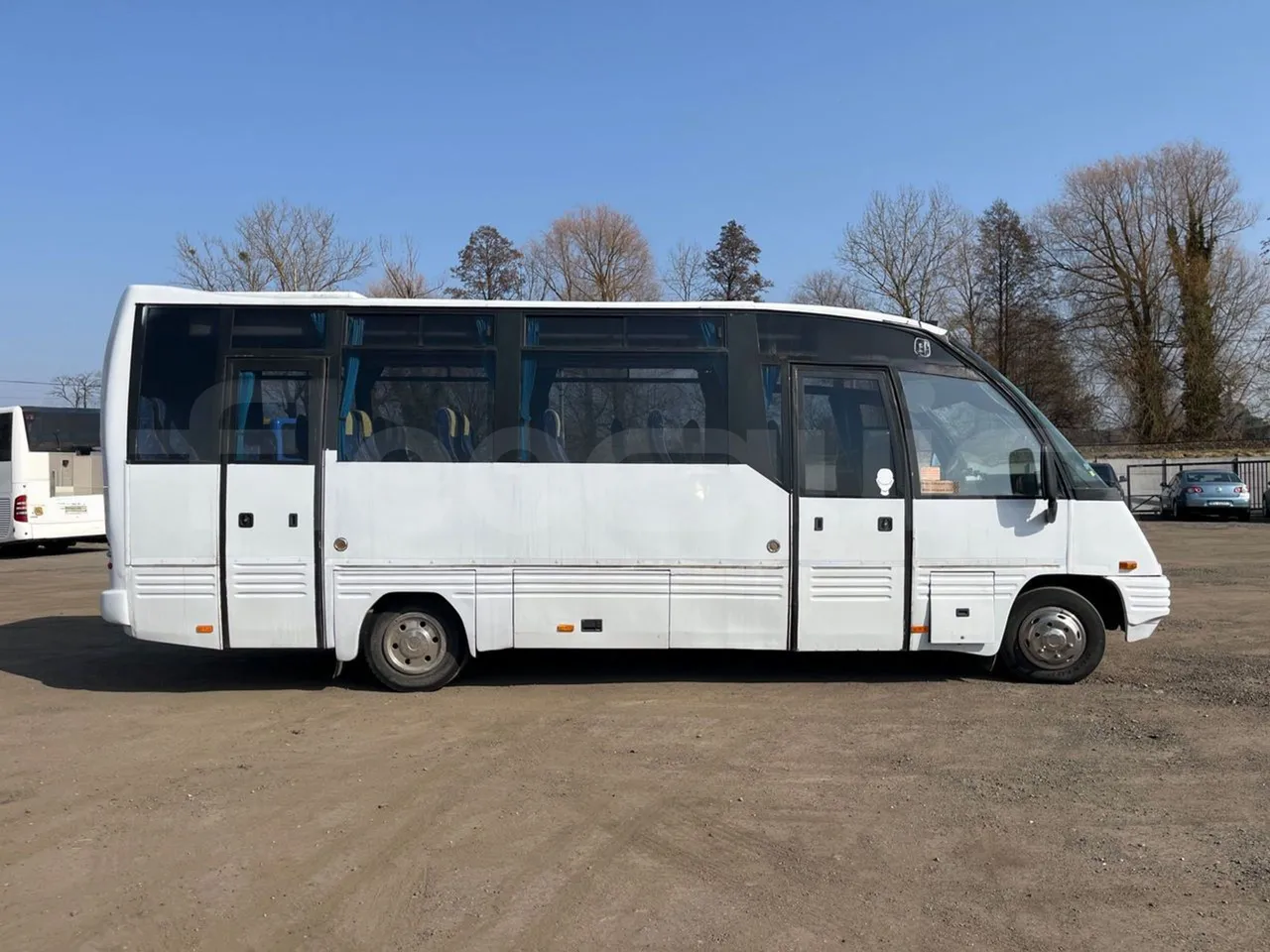 Mercedes-Benz Mago MB 814D/48 - Euro 3 - 100 kW - 8,400 mt - right side doors closed