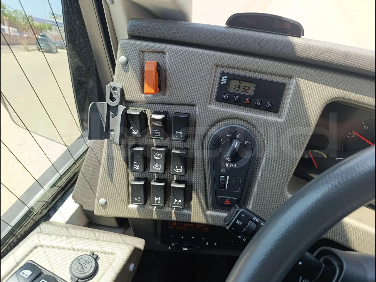 Volvo Sunsundegui Sunsundegui/Euro6-345Kw-14.995 Mt - onboard devices 2
