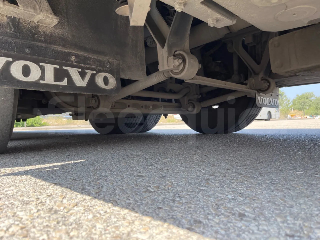 Volvo Sunsundegui Sunsundegui/Euro6-345Kw-14.995 Mt - axle 3 right side