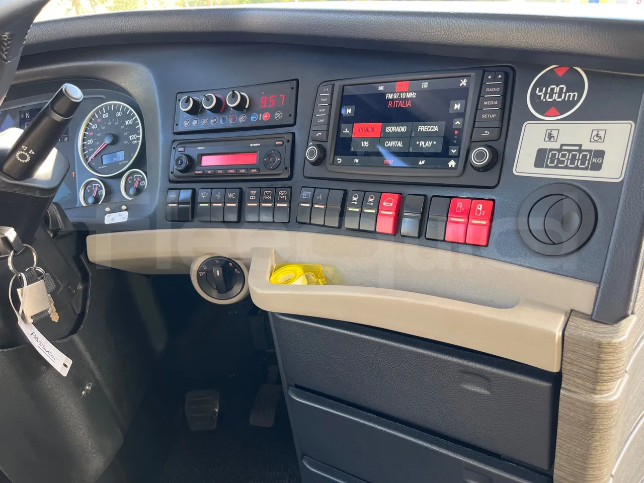 Neoplan Skyliner V6ACE -EUR6 -375kW -14m - radio accessories photo