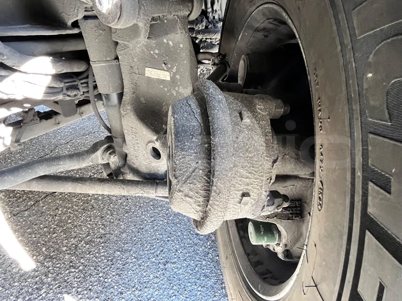 Neoplan Skyliner V6ACE -EUR6 -375kW -14m - front brake calipers right