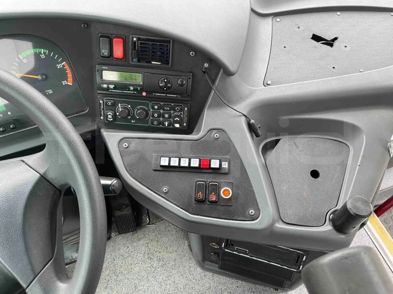 Mercedes-Benz Integro - Onboard Device 1