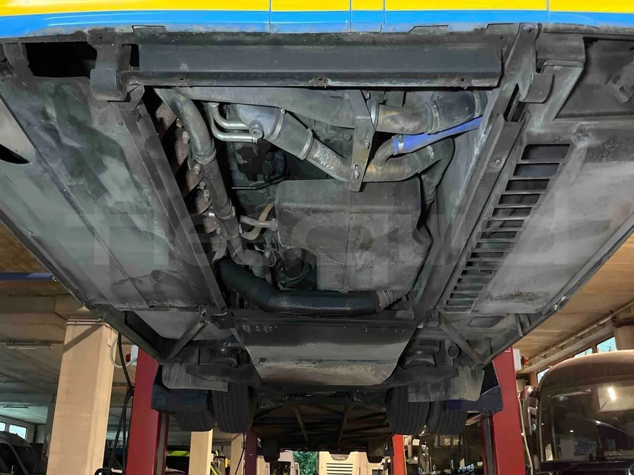 Mercedes-Benz Integro - Undercarriage Turntable