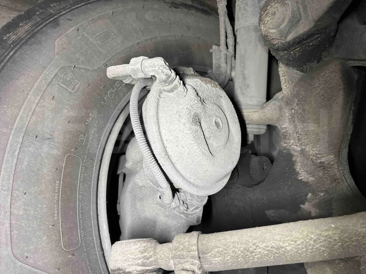 Mercedes-Benz Integro - First Axle Brake Calipers Right Side