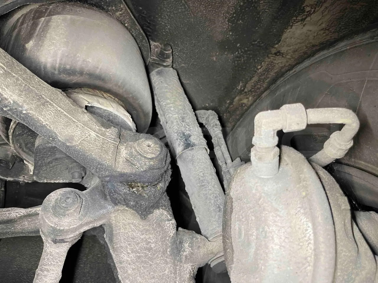 Mercedes-Benz Integro - First Axle Shock Absorbers Left Side
