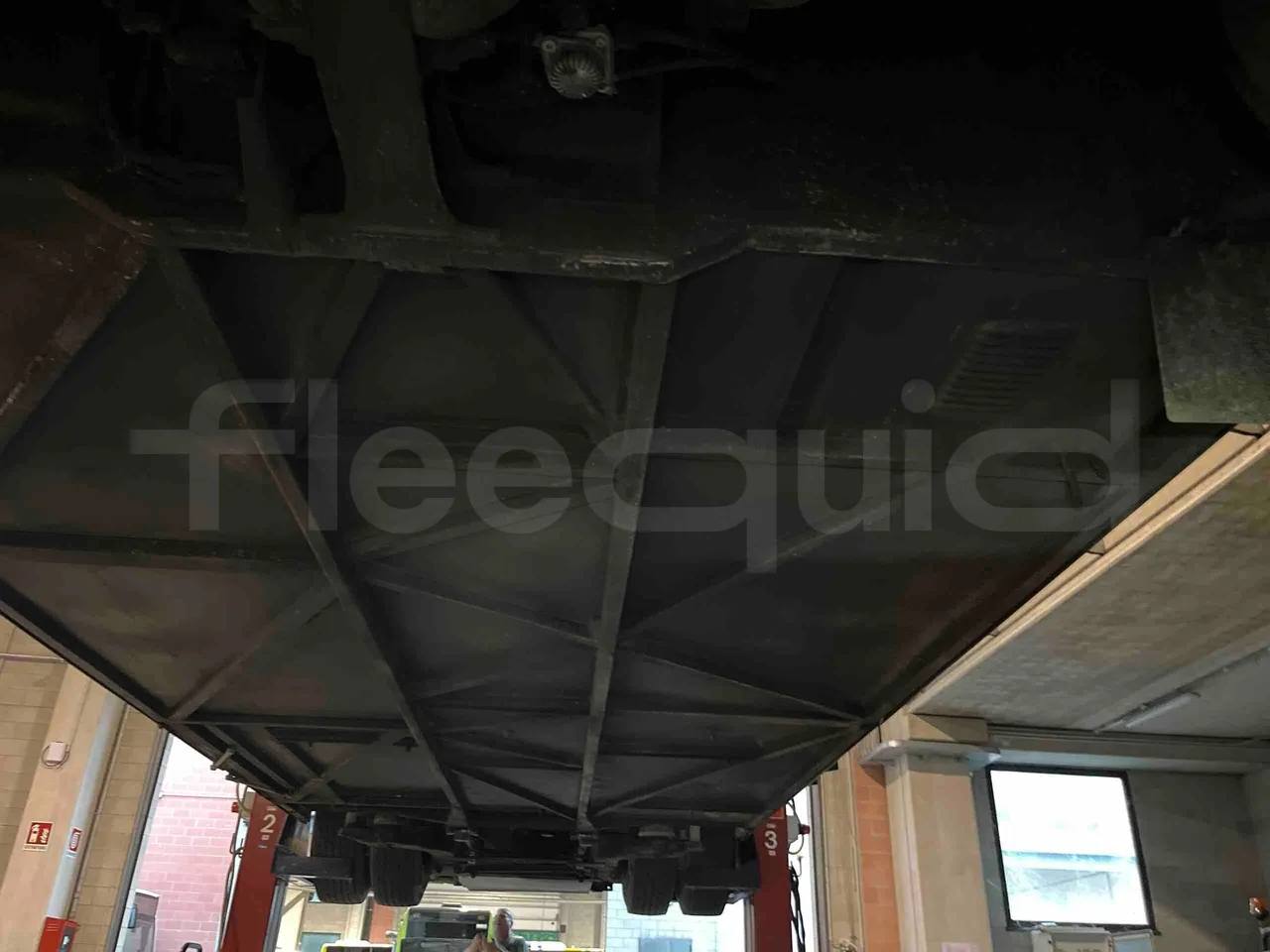Mercedes-Benz Integro - Central Undercarriage
