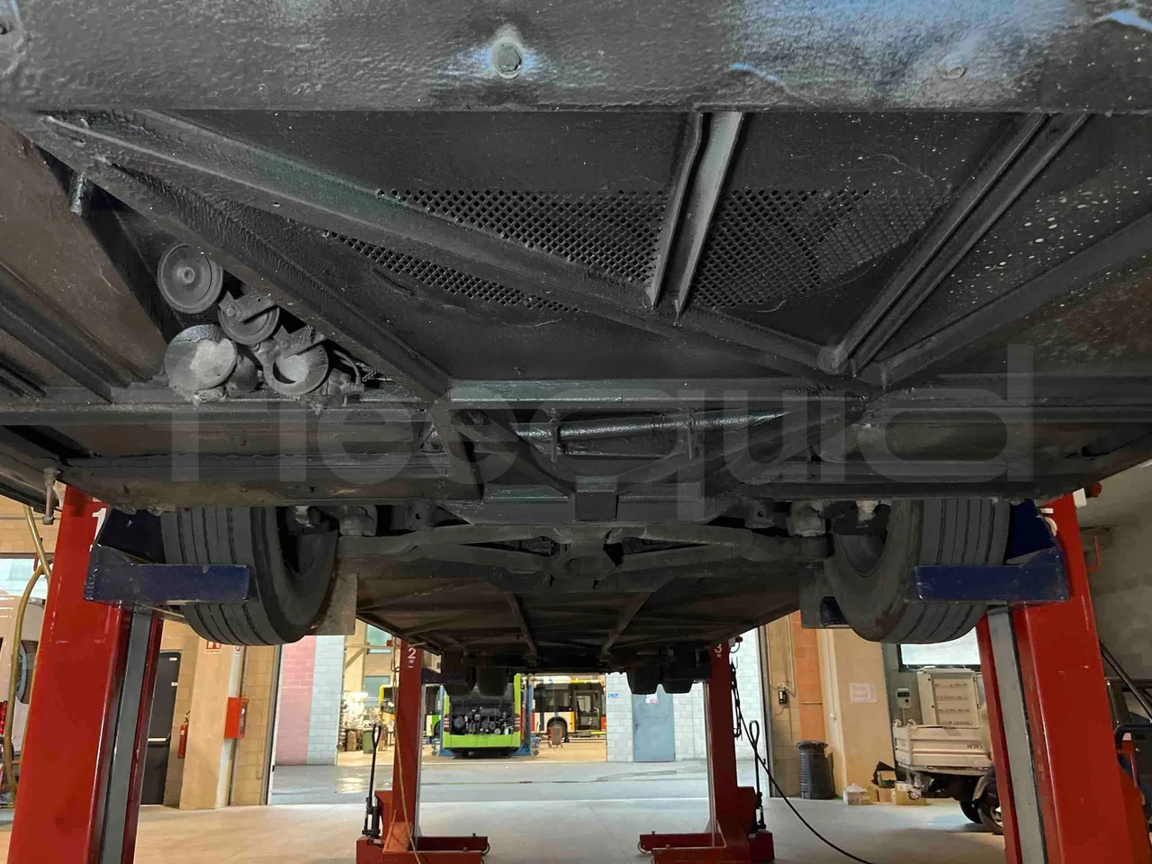 Mercedes-Benz Integro - Front Undercarriage