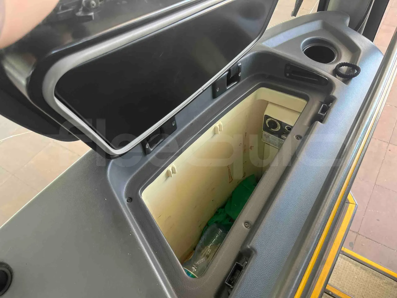 Mercedes-Benz Tourismo - coffee machine accessories
