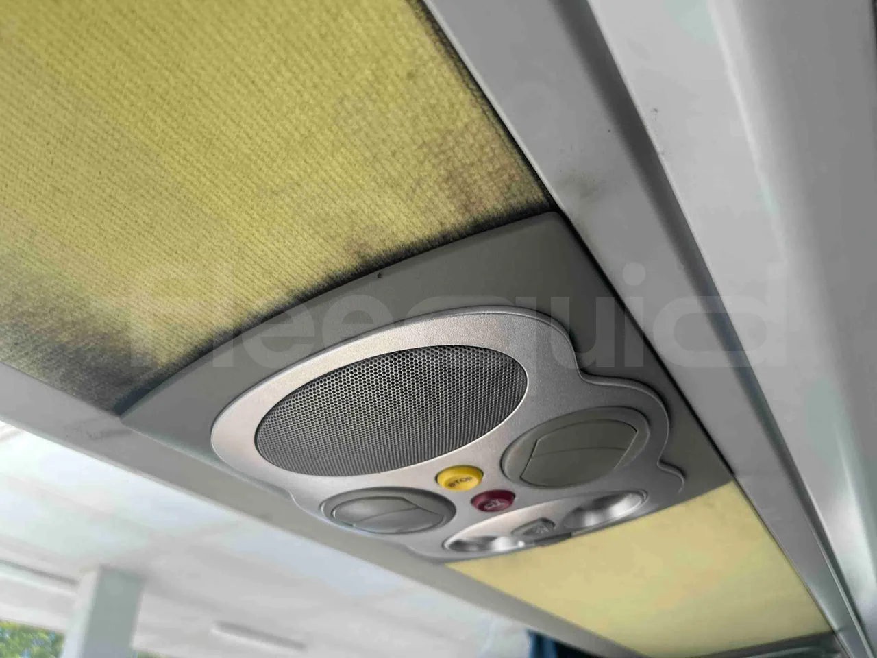 Mercedes-Benz Tourismo - power outlets detail