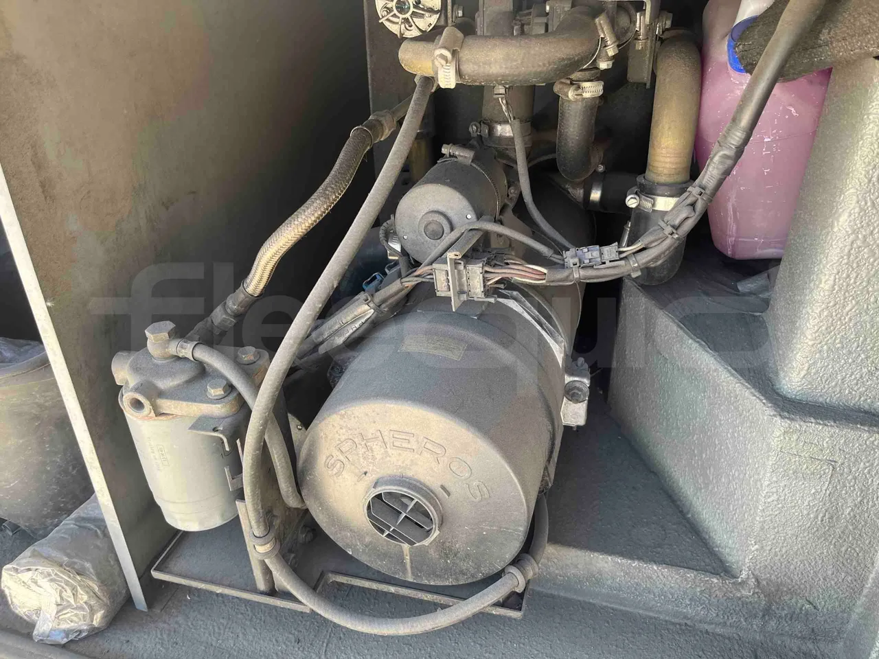 Mercedes-Benz Tourismo - preheater webasto photo