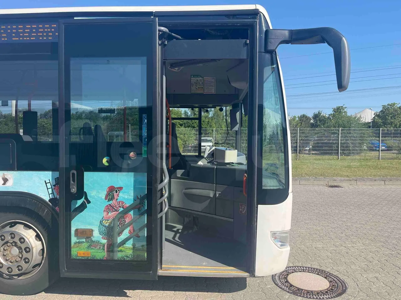 Mercedes-Benz Citaro - Front Door Open