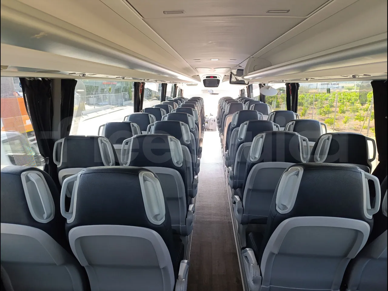 Irizar i6 AD2 I6 13.35/330 E6D/55-EUR6-330Kw-12,92m - forward view all seats last row height