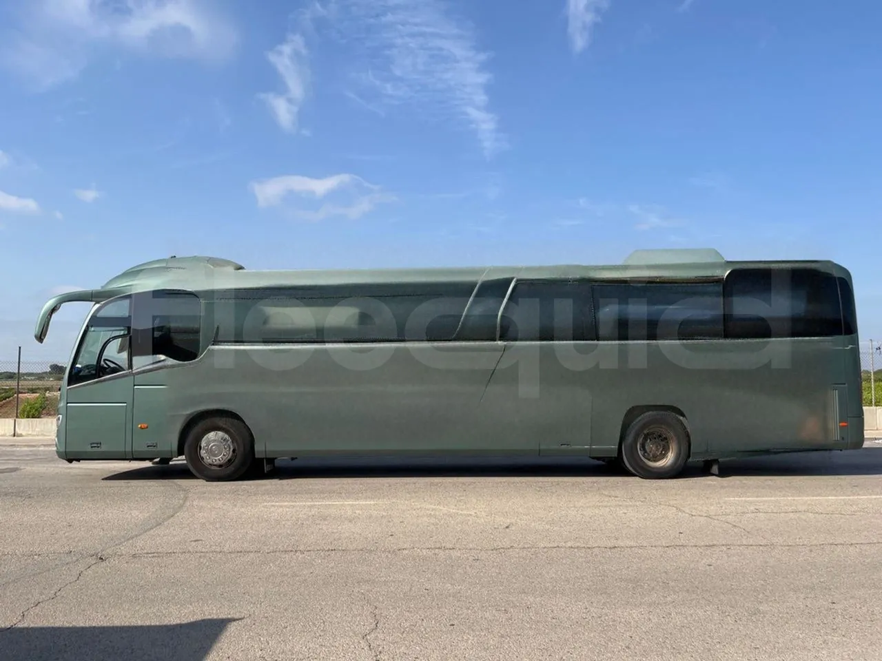 Irizar i6 AD2 I6 13.35/330 E6D/55-EUR6-330Kw-12,92m - left side photo