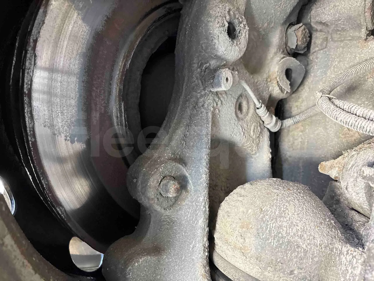 Iveco Crossway SFR161/01 - Euro5 - 243kW - 10.700mt - front discs left