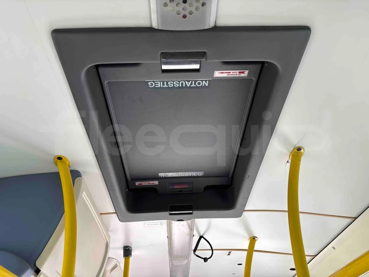 Iveco Crossway SFR161/01 - Euro5 - 243kW - 10.700mt - roof hatch 1