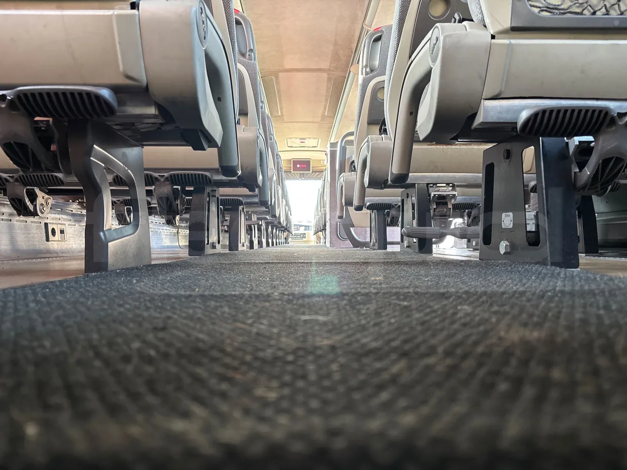 Vdl Futura FHD2 129/300 - EUR6 - 300kW - seat brackets photo