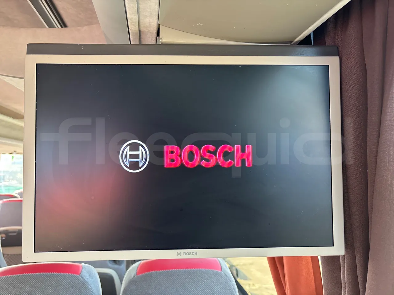 Vdl Futura FHD2 129/300 - EUR6 - 300kW - monitor detail photo