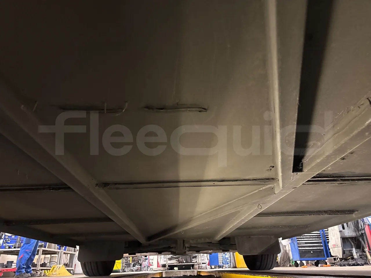 Vdl Futura FHD2 129/300 - EUR6 - 300kW - central undercarriage photo