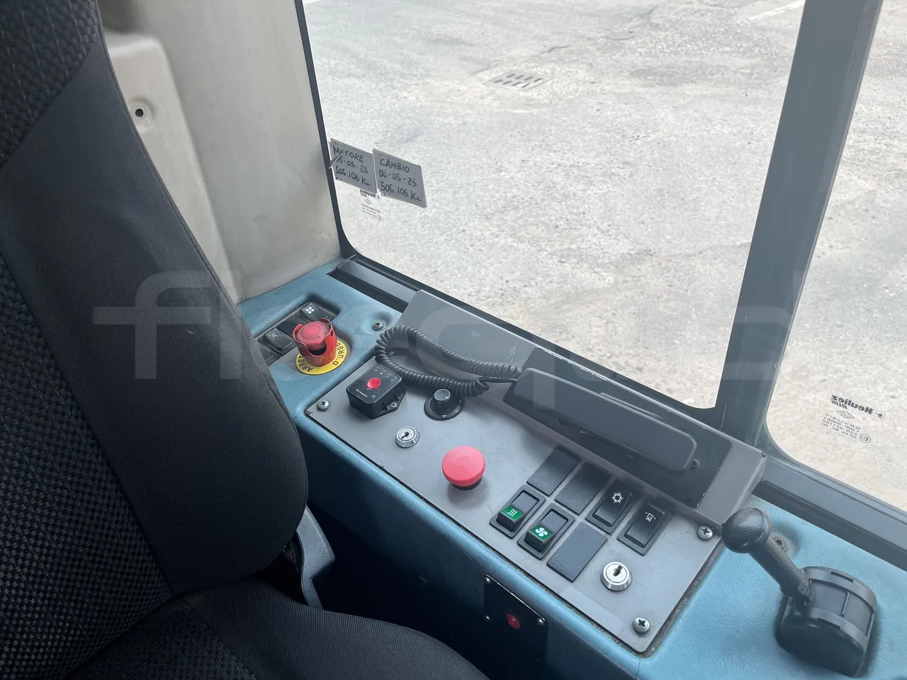Iveco Heuliez Gx117 - Onboard Device 1
