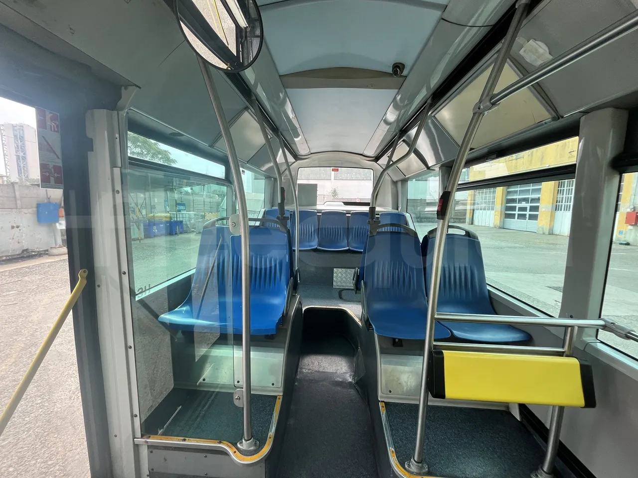 Iveco Heuliez Gx117 - Reverse Seats From Middle Position