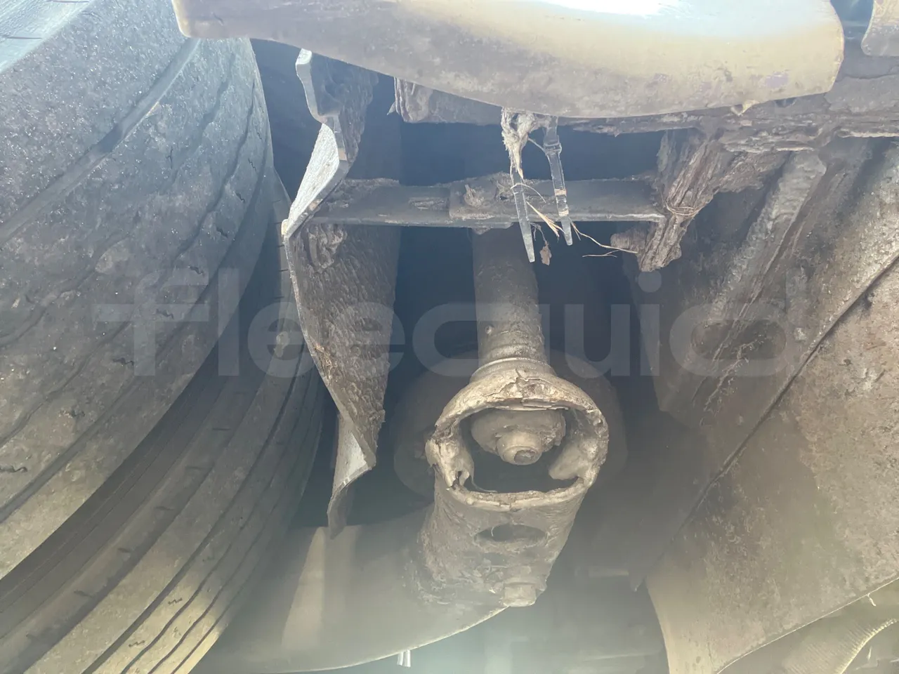 Man Lion's Coach R07 - Euro5 - 294kW - 12mt - axel 2 air springs 2 right