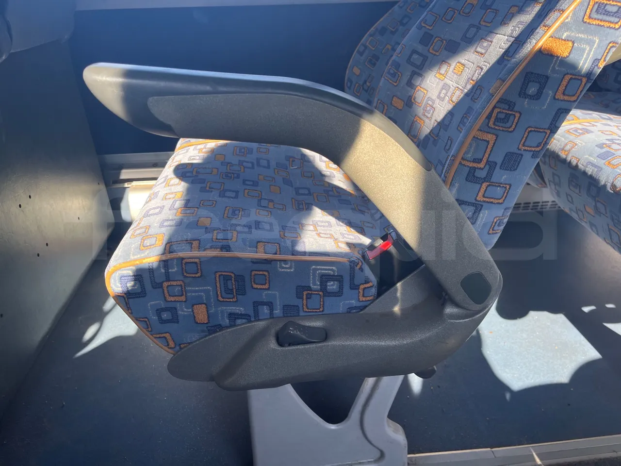 Man Lion's Coach R07 - Euro5 - 294kW - 12mt - disabled area photo