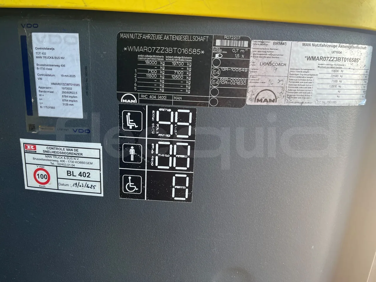 Man Lion's Coach R07 - Euro5 - 294kW - 12mt - vehicle plate photo