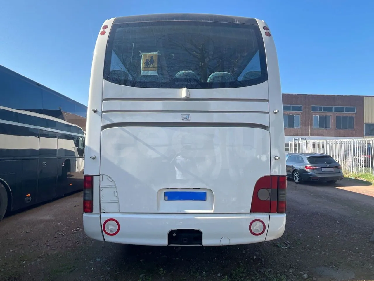 Man Lion's Coach R07 - Euro5 - 294kW - 12mt - rear hatch closed