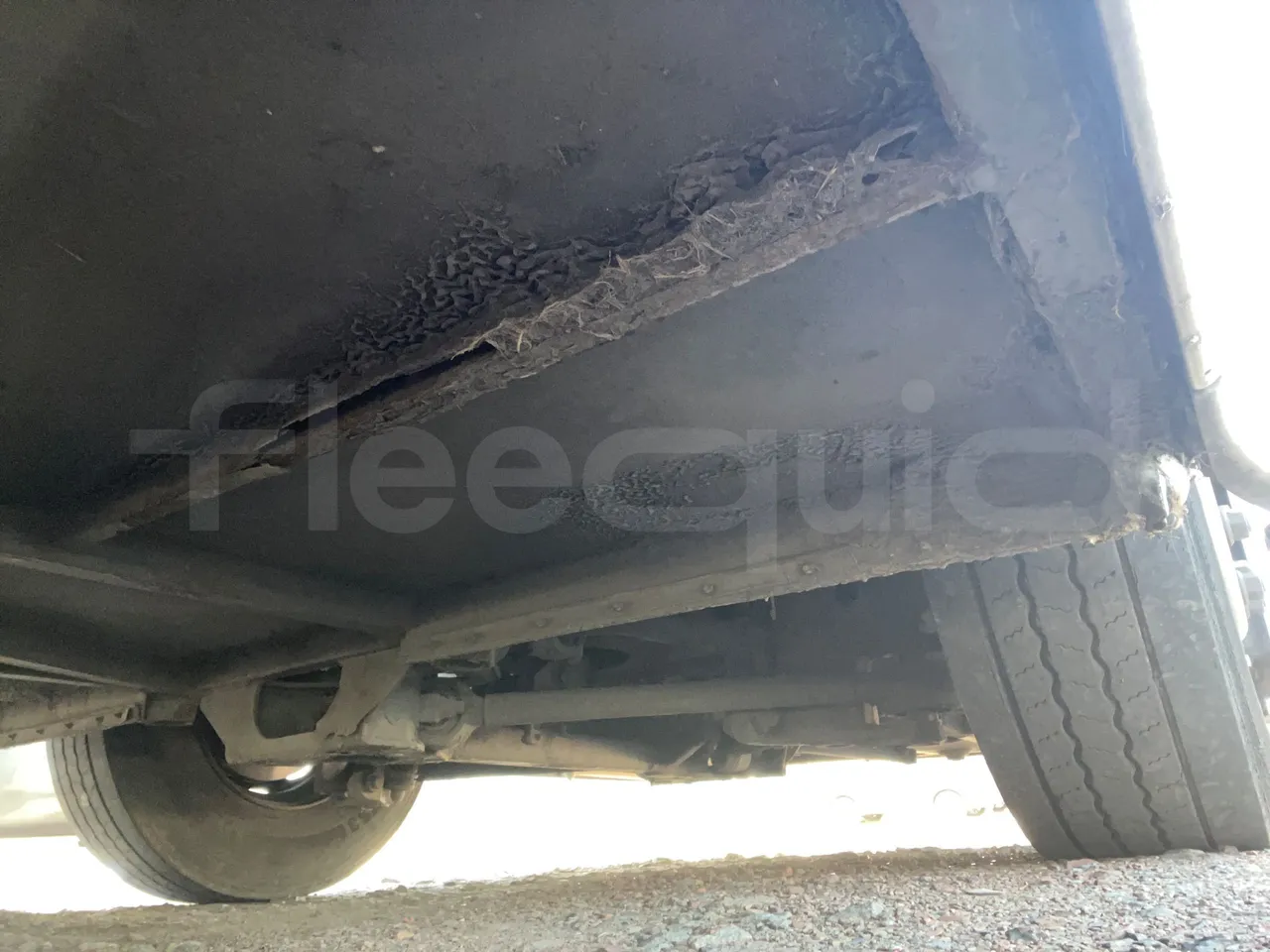 Man Lion's Coach R07 - Euro5 - 294kW - 12mt - front axle right side