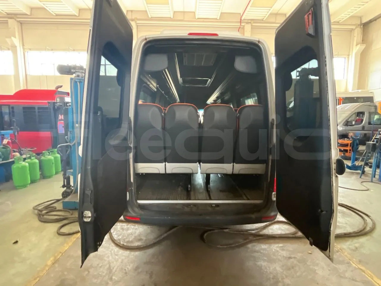 Mercedes-Benz Sprinter 906BB50-EUR6 -120kW -7.367m - luggage rack photo