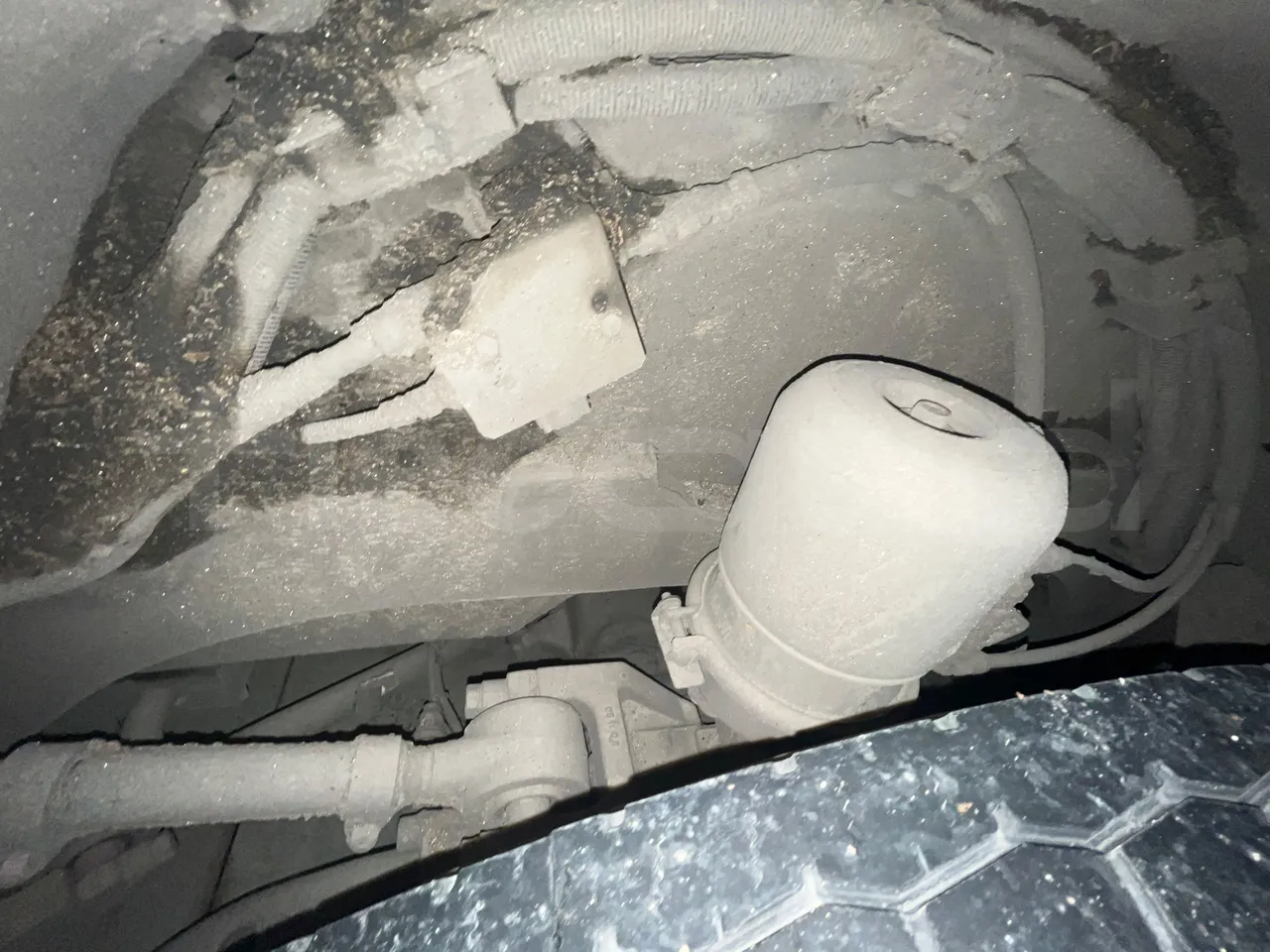 Iveco Citelis PS09D1/A/95 -EUR5 -213kW -11.990m - axle 2 caliper brakes right