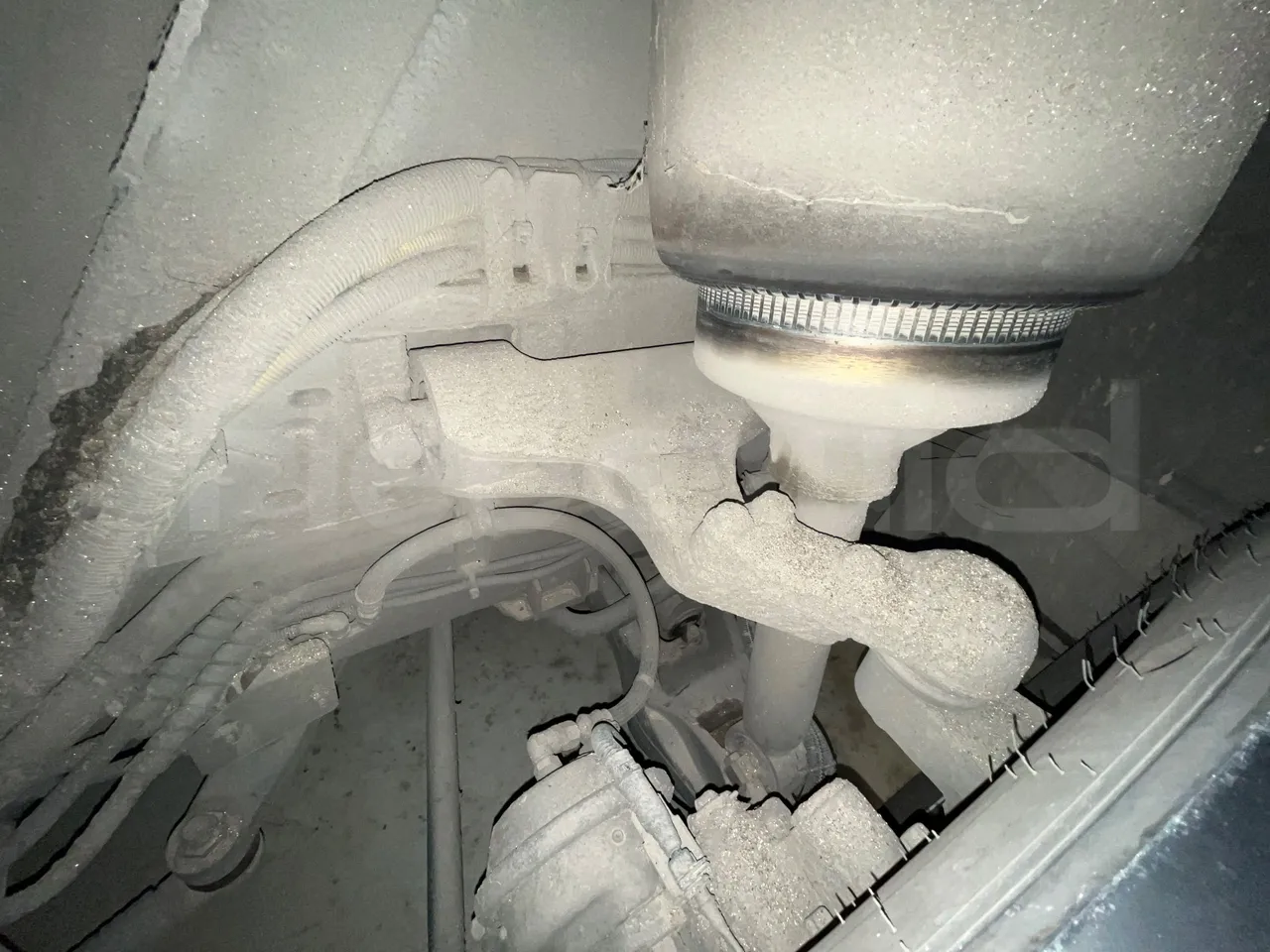 Iveco Citelis PS09D1/A/95 -EUR5 -213kW -11.990m - front brake calipers left