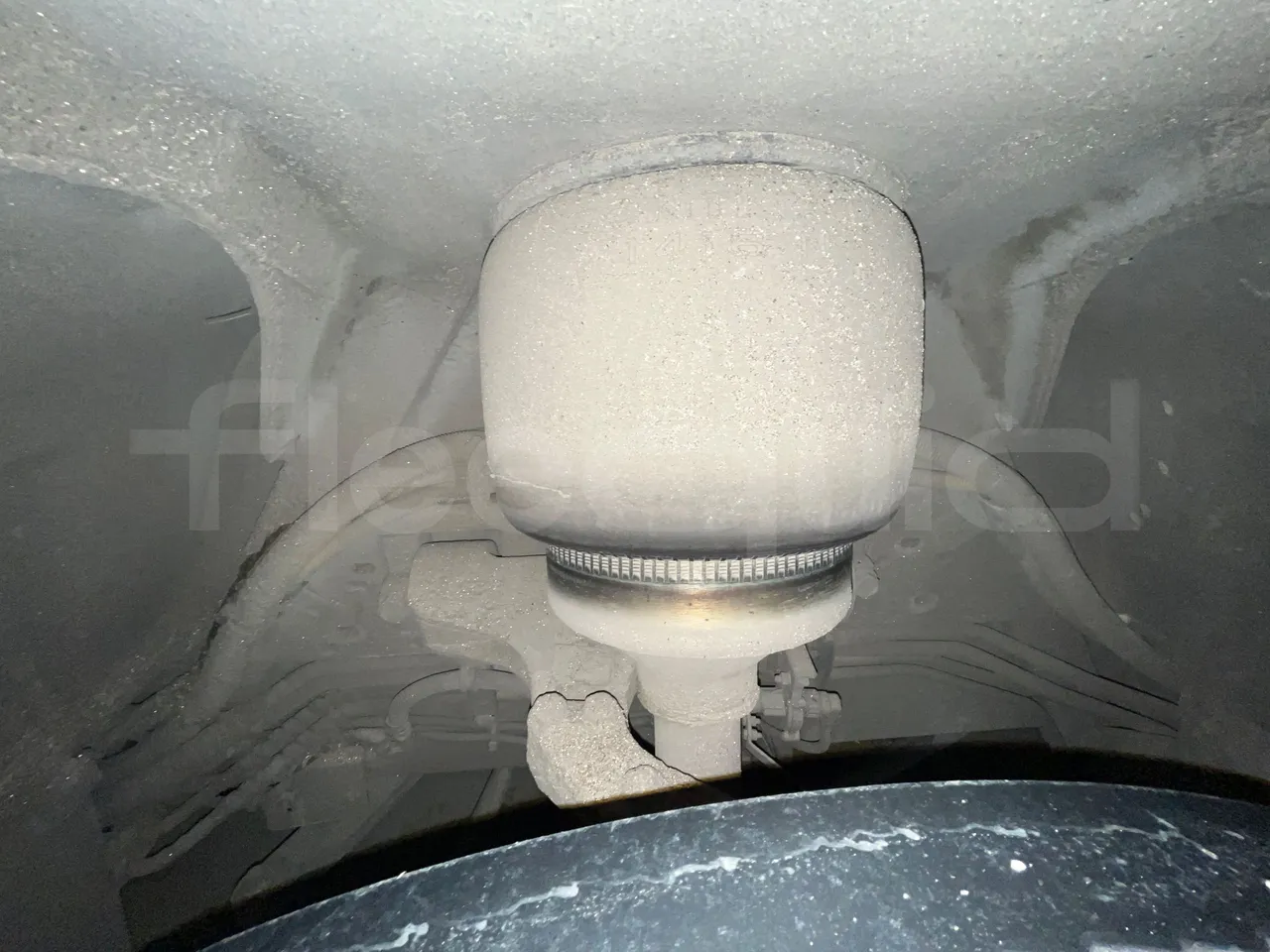 Iveco Citelis PS09D1/A/95 -EUR5 -213kW -11.990m - front shock absorbers left