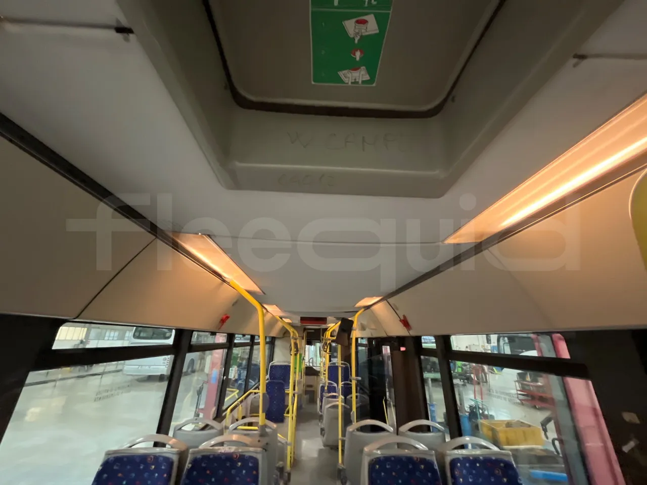 Iveco Citelis PS09D1/A/95 -EUR5 -213kW -11.990m - overhead compartments photo