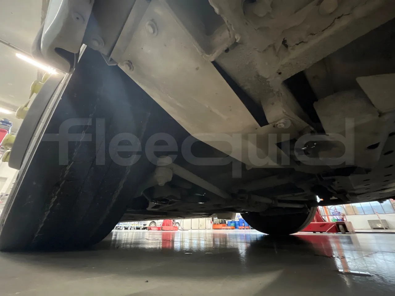 Iveco Citelis PS09D1/A/95 -EUR5 -213kW -11.990m - front axle right side