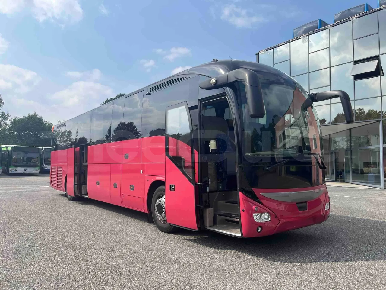 Iveco Magelys - 3/4 Front Right Side Doors Open