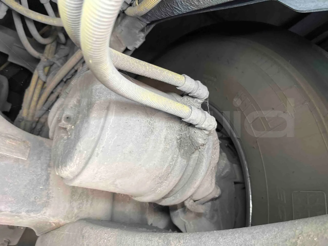Iveco Magelys - Second Axle Caliper Brakes Right Side