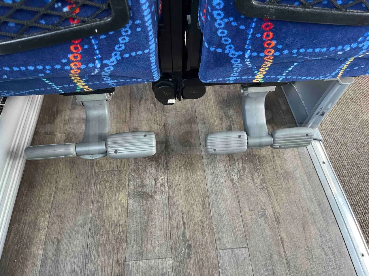 Iveco Magelys - Footrest