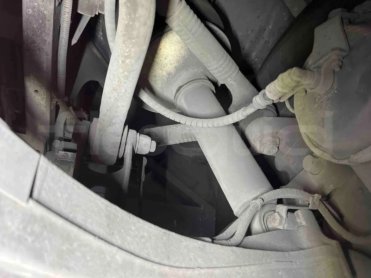 Iveco Magelys - First Axle Shock Absorbers Left Side