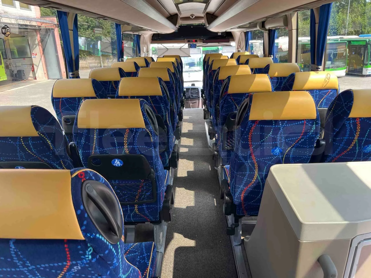 Iveco Magelys - Forward Seats From Middle Position