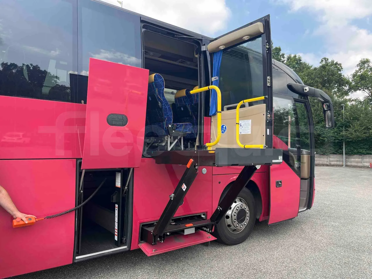 Iveco Magelys - Platform Open