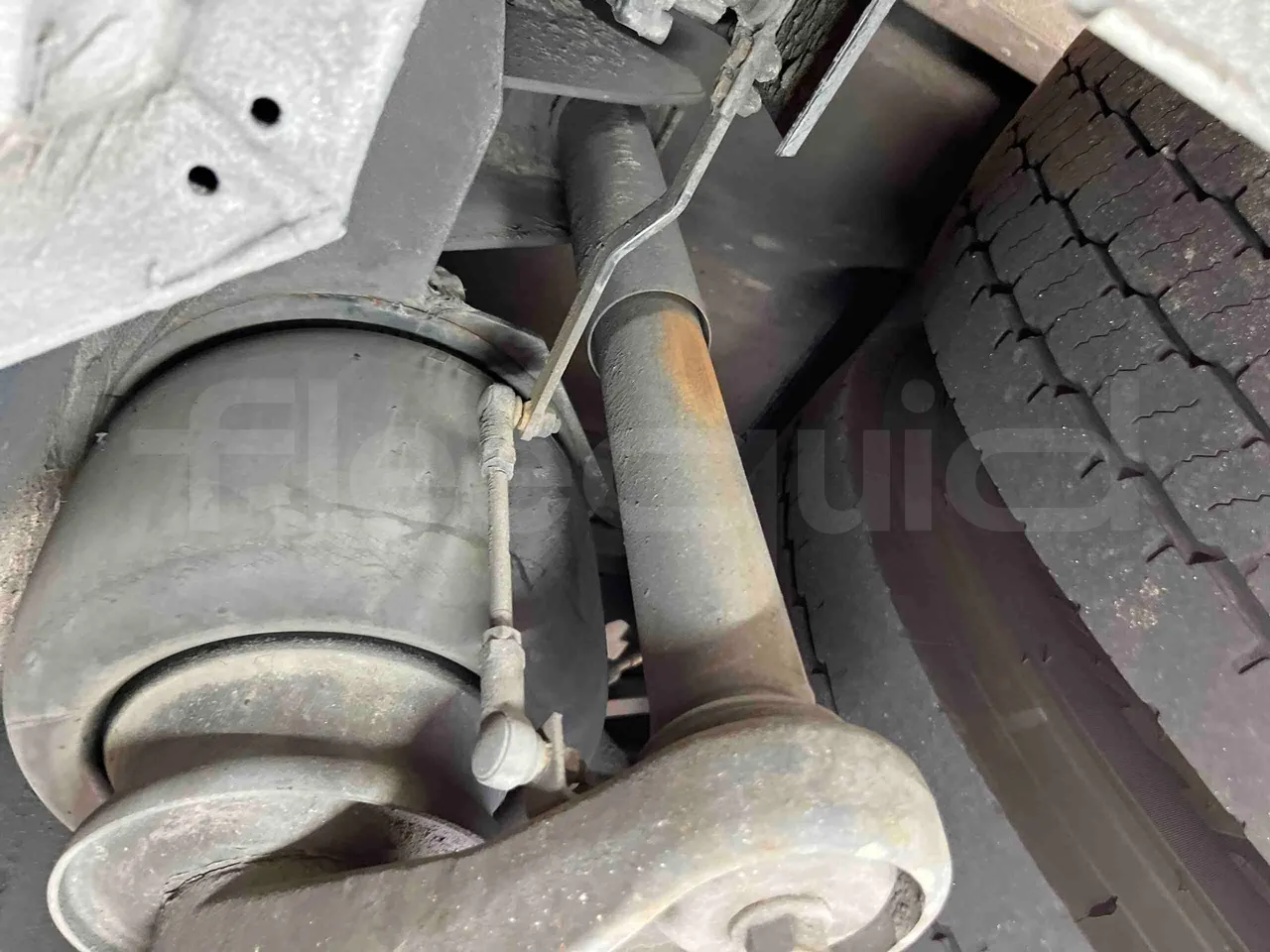 Iveco Magelys - Second Axle First Shock Absorbers Left Side