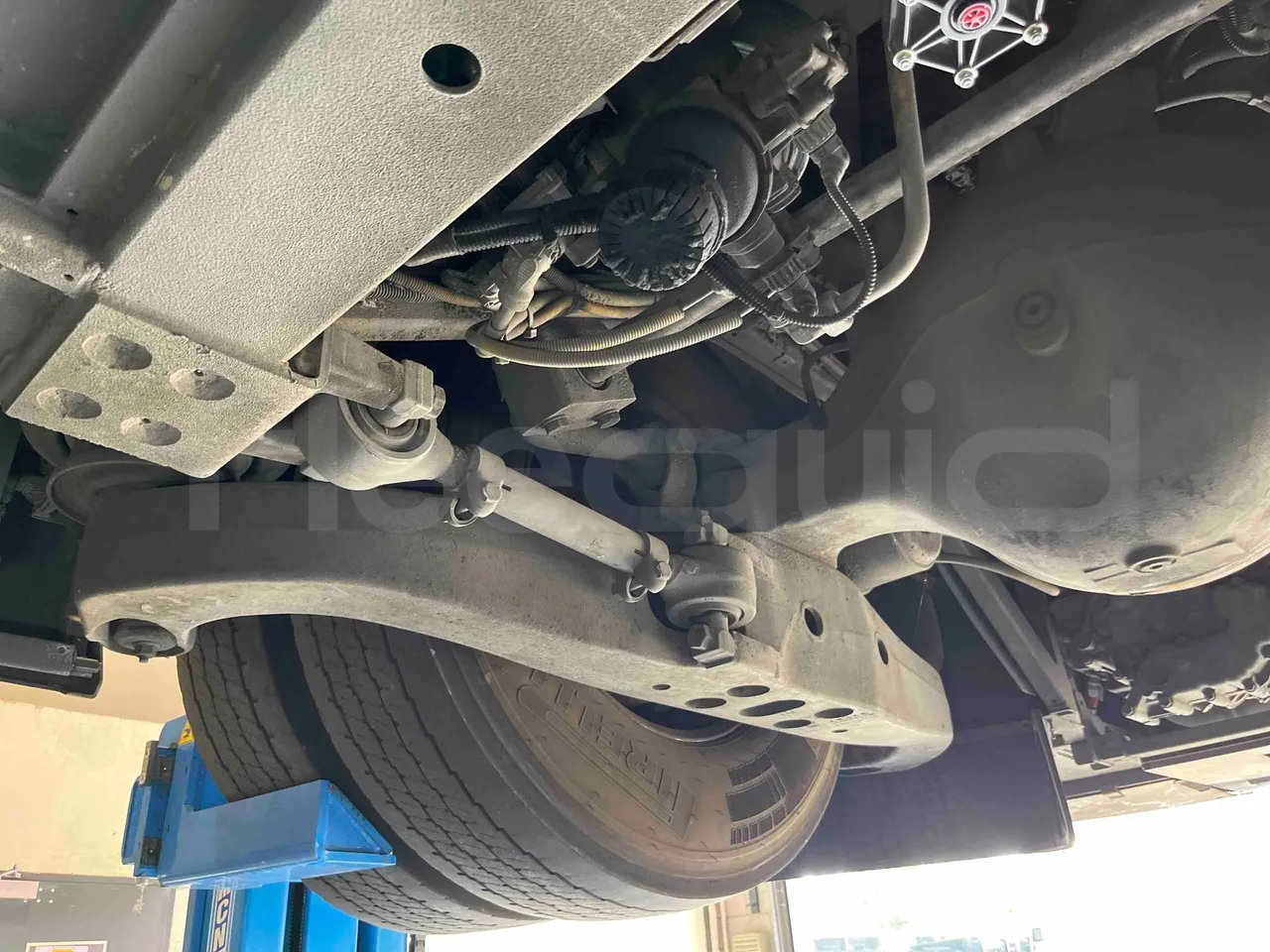 Iveco Magelys - Second Axle Left Side
