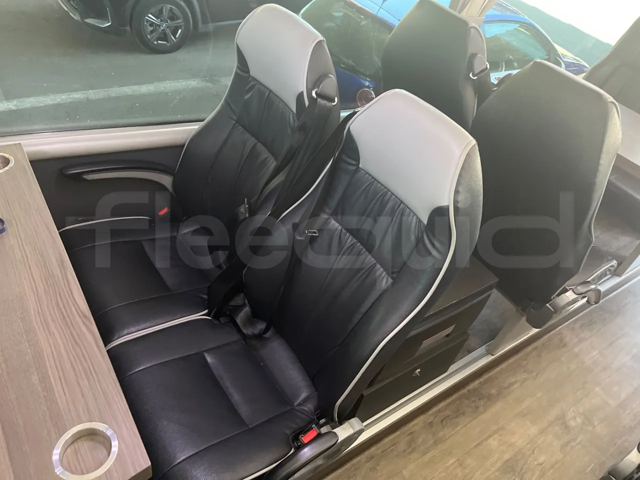 Indcar Mago 2 M2IV/M23/6A1DINNT / Euro 6 - 162 kW - 8.850 mt - single seat detail