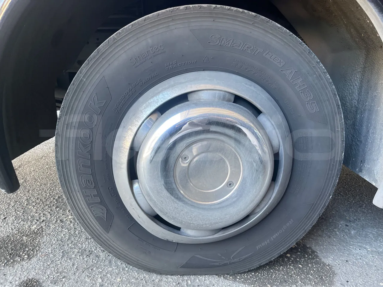 Indcar Mago 2 M2IV/M23/6A1DINNT / Euro 6 - 162 kW - 8.850 mt - front left tire measurements