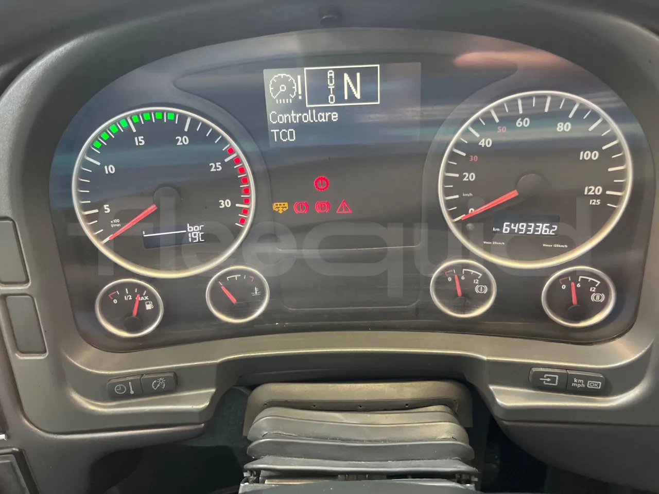 Beulas Scania Aura 18.460 - EUR3 - 338kW - 12m - dashboard lights on